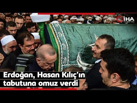 Cumhurbaşkanı Erdoğan, İsmailağa Cemaati Lideri Hasan Kılıç’ın Tabutuna Omuz Verdi
